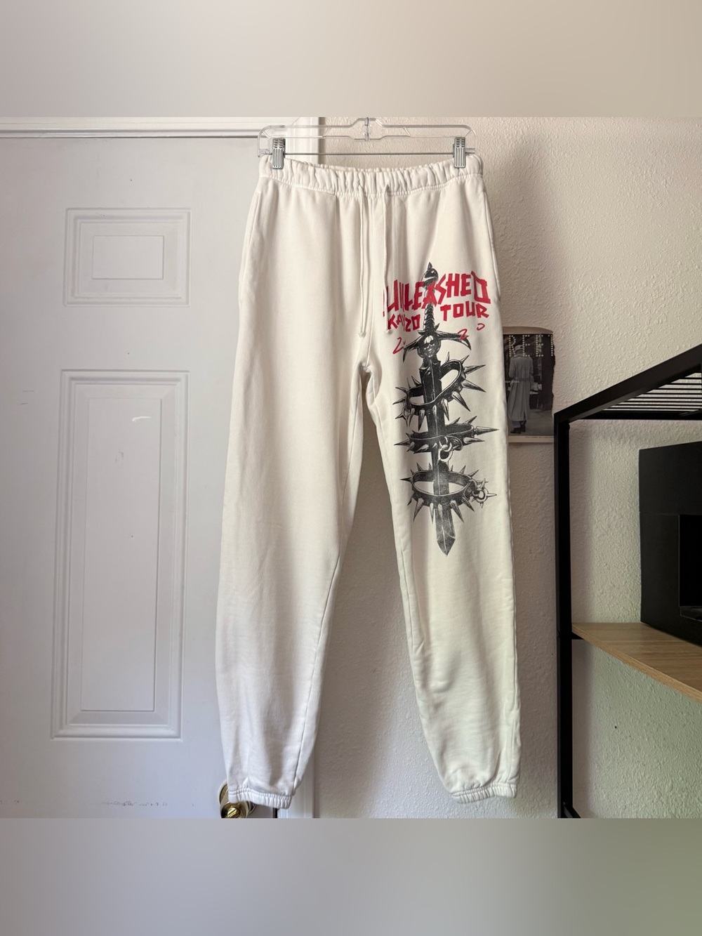 ELWOOD off white graphic organic cotton pull‎ on jogger sweat pants